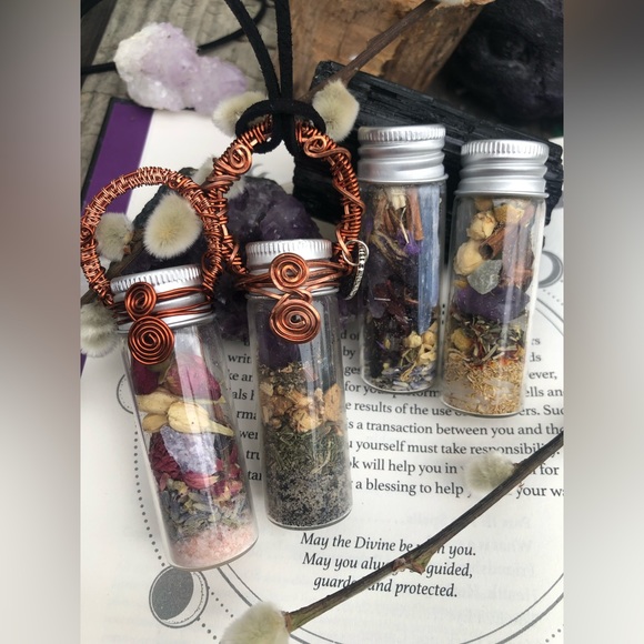 Intuition Charmed Spell Bottle Apothecary Oddity - Focus Booster - Picture 12 of 14